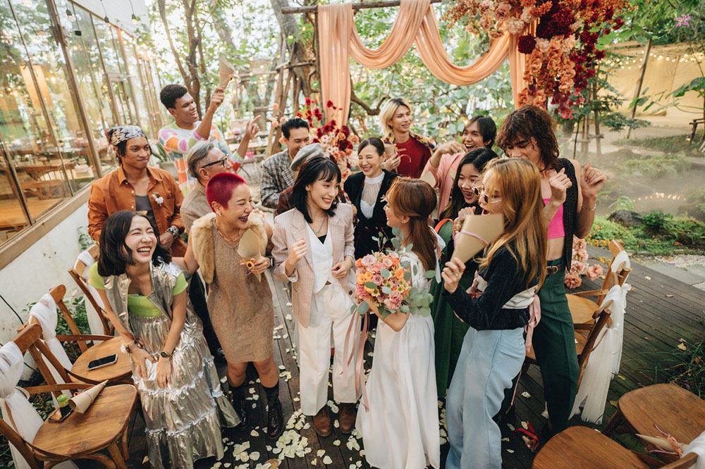 12 Fun Nontraditional Ideas for a Lesbian Wedding | AMM Blog